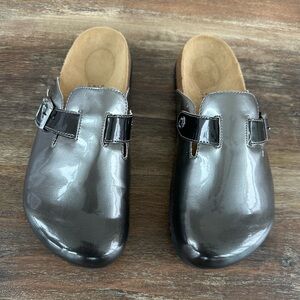 Betula by Birkenstock Boston Clogs Sz 40